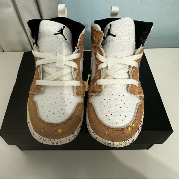 Jordan 1 Mid SE Brushstroke-Brand New Size 10 - Picture 2 of 9